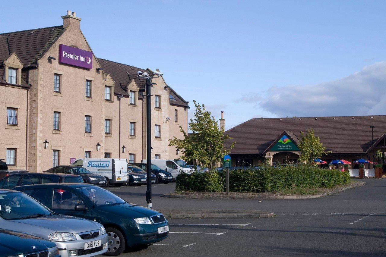 Premier Inn Falkirk - Larbert Exterior photo